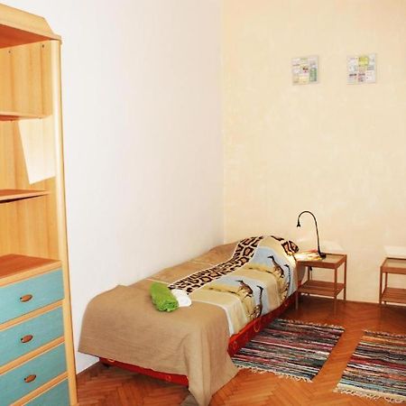 Apartment 5 Min By Walk To The Center Бърно Екстериор снимка